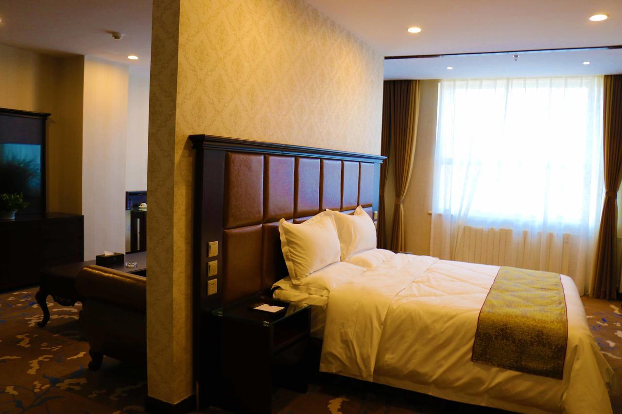 Hohhot Level Of Details Hotel Exterior photo